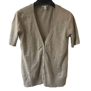 Banana Republic Women’s Gray Button Down Short Sleeve V-Neck Cardigan